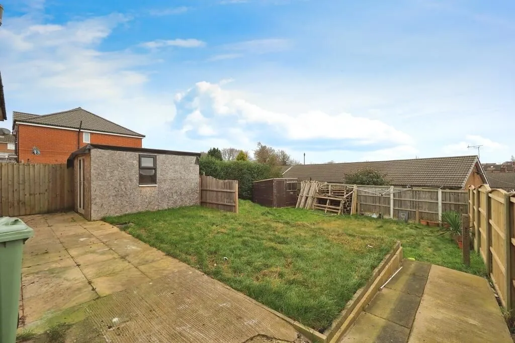 Pinxton, Nottingham, Nottinghamshire, NG16 6LU - Online Auctions