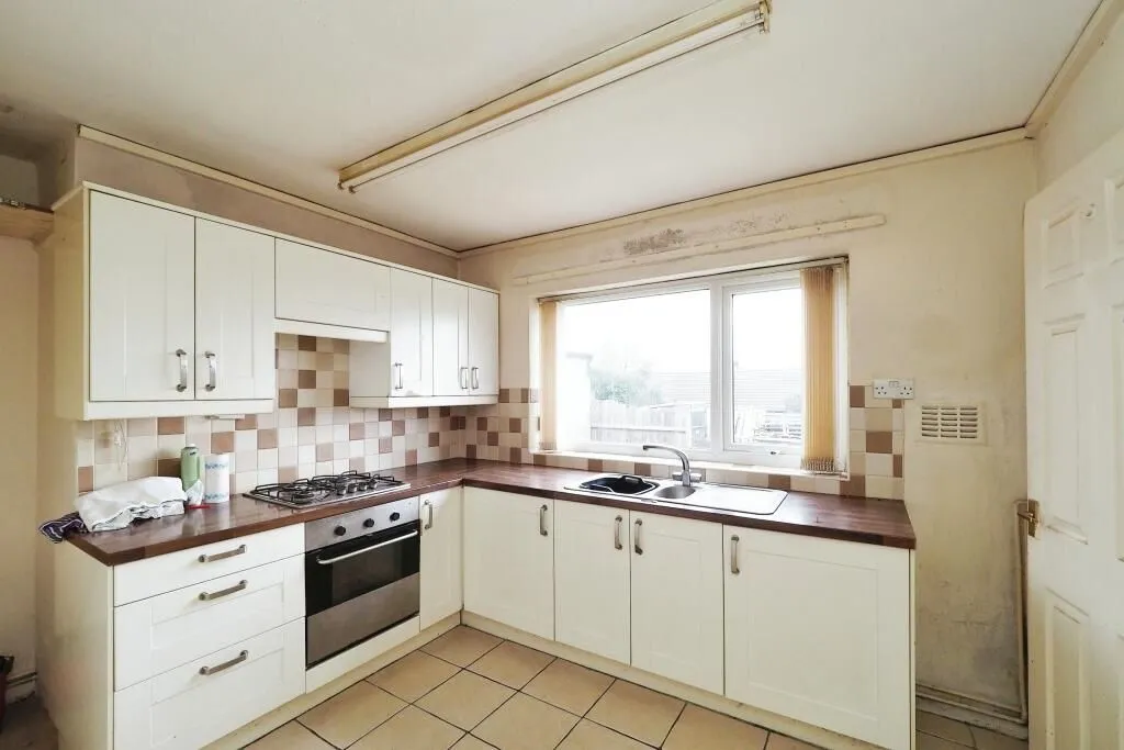 Pinxton, Nottingham, Nottinghamshire, NG16 6LU - Online Auctions