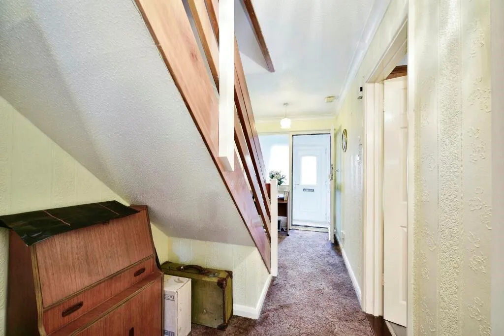 Maidstone, Kent, ME15 8UL - Online Auctions