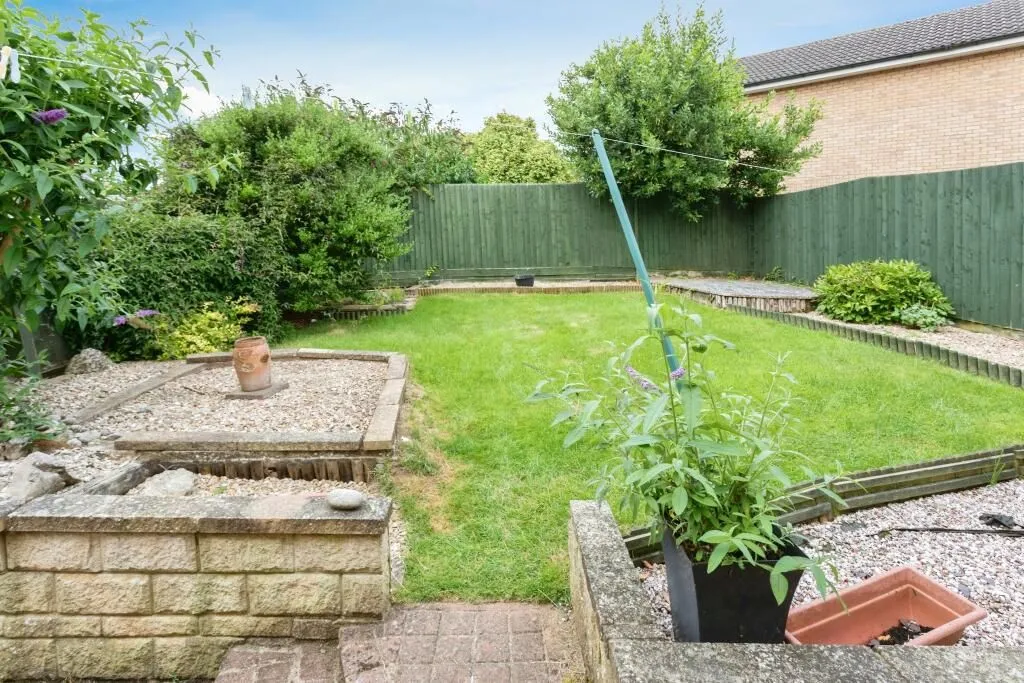 Brackley, Northamptonshire, NN13 6HS - Online Auctions