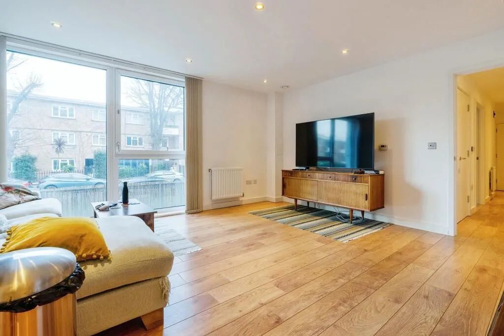 Fonthill Apartments, 1b Jeffreys Road, London, SW4 6QU - Online Auctions