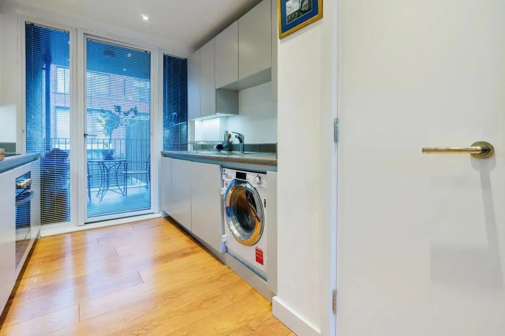Fonthill Apartments, 1b Jeffreys Road, London, SW4 6QU - Online Auctions