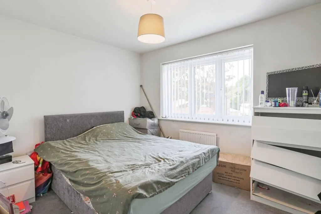 Leeds, West Yorkshire, LS9 0HN - Online Auctions