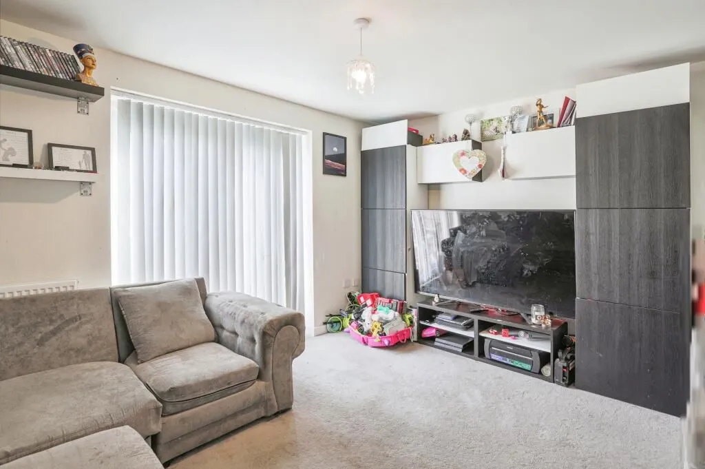 Leeds, West Yorkshire, LS9 0HN - Online Auctions