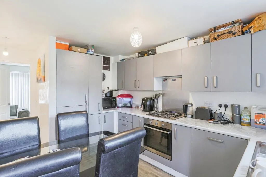 Leeds, West Yorkshire, LS9 0HN - Online Auctions