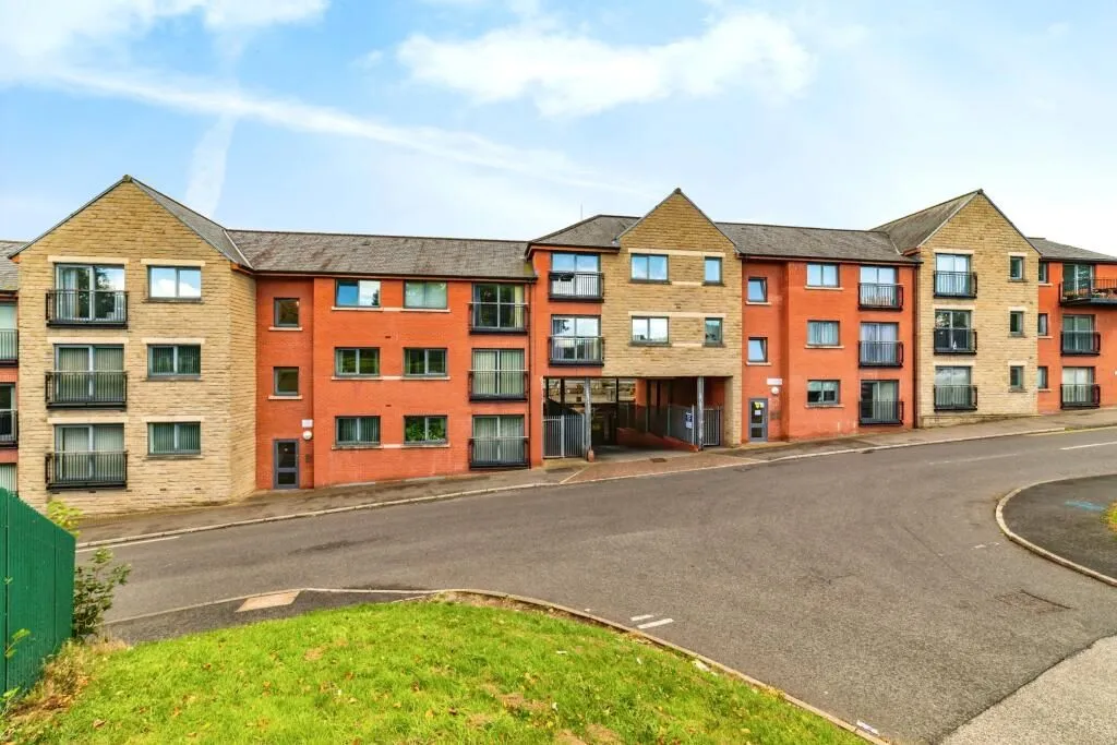 Regency Court, 39 Primrose Drive, Ecclesfield, Sheffield, South Yorkshire, S35 9ZQ - Online Auctions