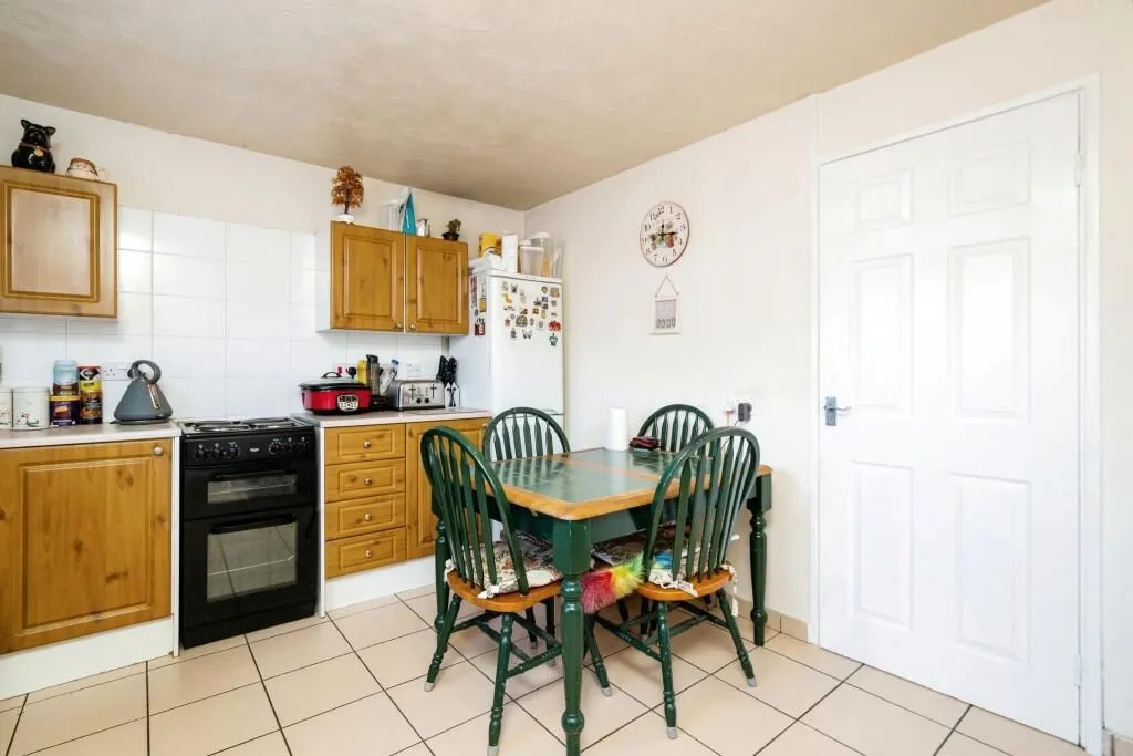 Bolton, Lancashire, BL3 5SF - Online Auctions