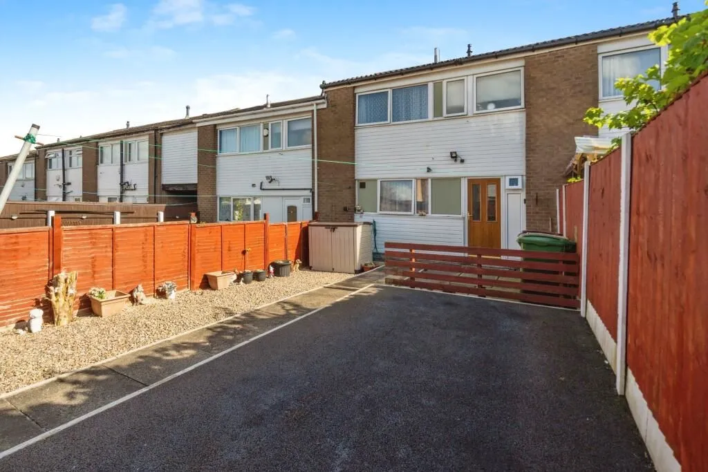 Bolton, Lancashire, BL3 5SF - Online Auctions