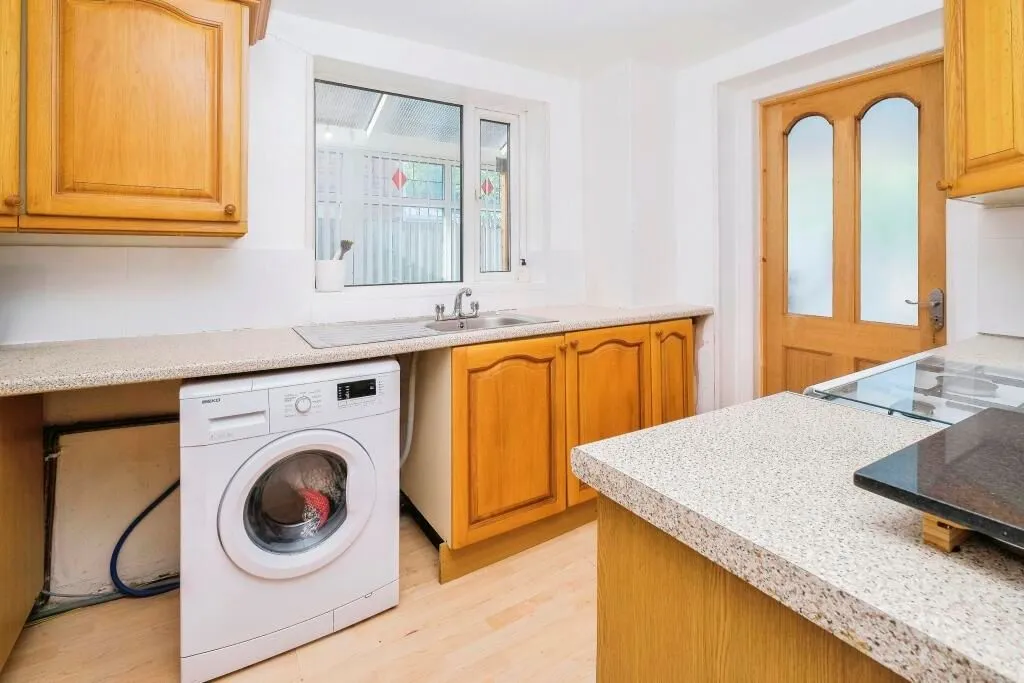 Bromborough, Wirral, Merseyside, CH62 7DF - Online Auctions