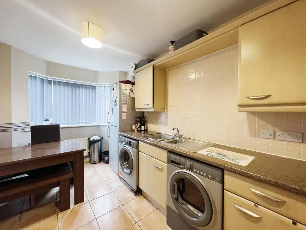 Bridgwater, Somerset, TA6 3UH - Online Properties