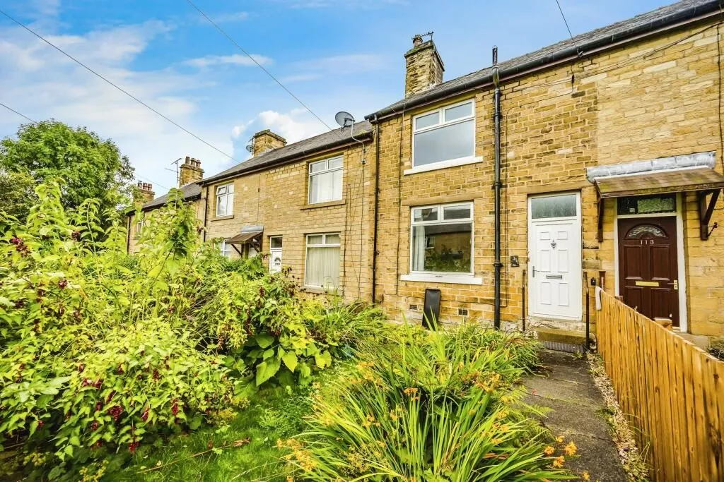 Huddersfield, West Yorkshire, HD3 4HF - Online Auctions