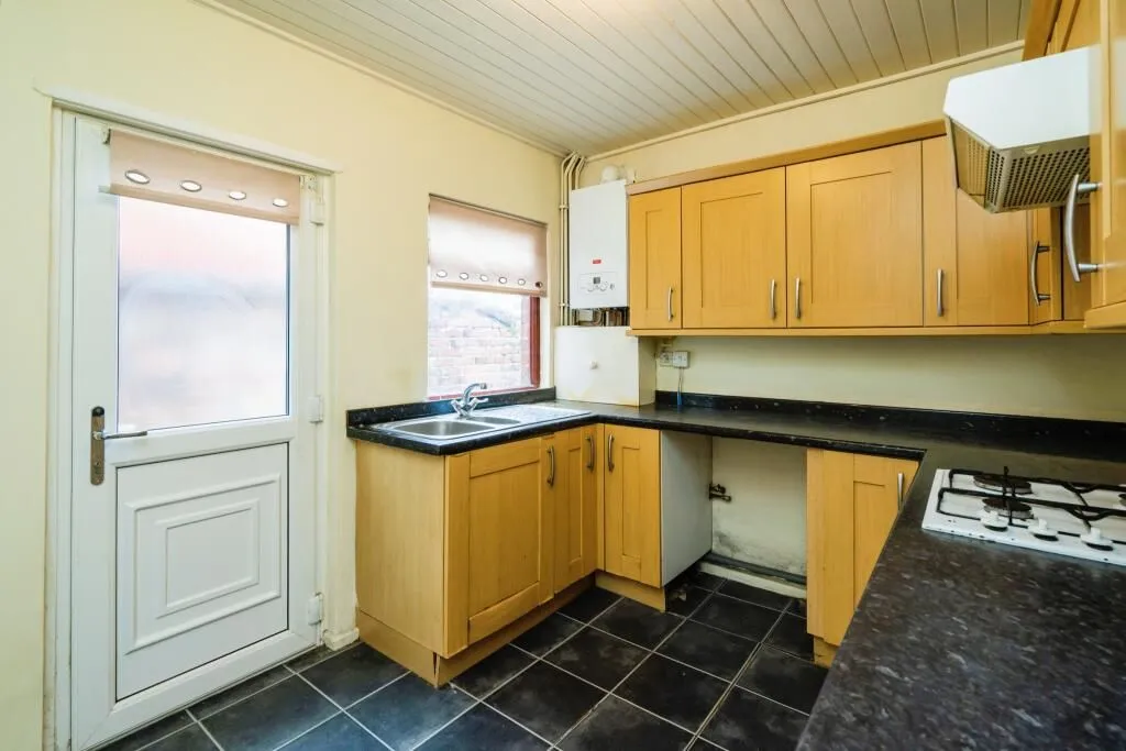 St. Helens, Merseyside, WA9 3PB - Online Auctions