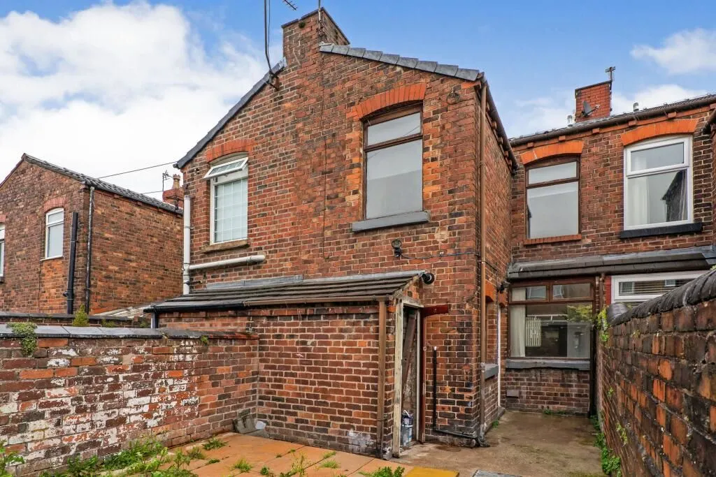 St. Helens, Merseyside, WA9 3PB - Online Auctions
