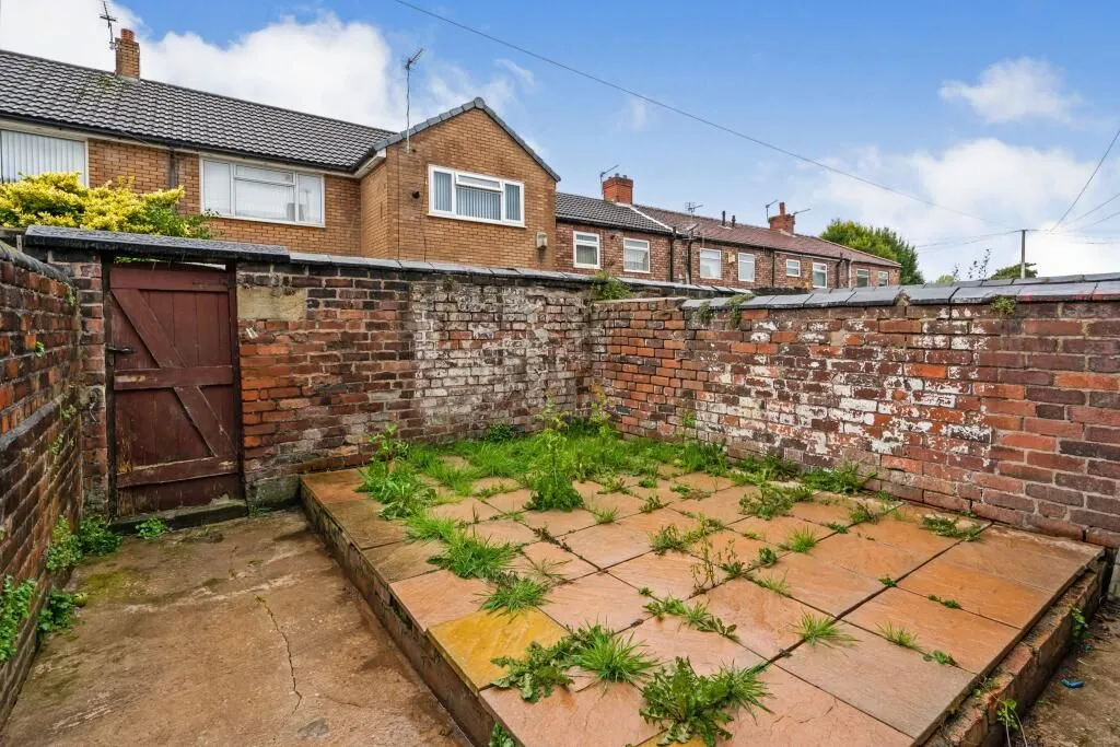 St. Helens, Merseyside, WA9 3PB - Online Auctions