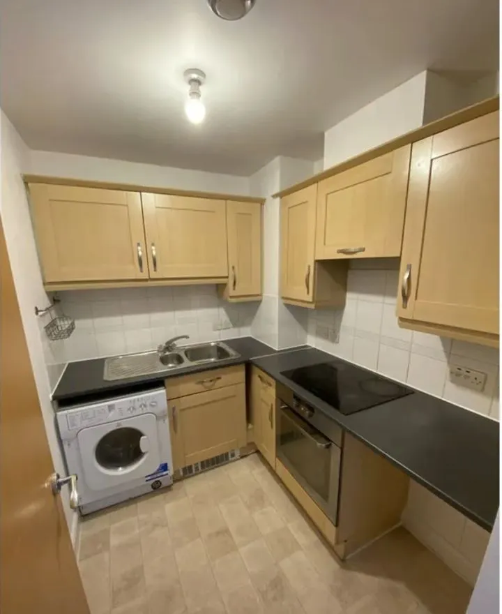 City Gate House, 399-425 Eastern Avenue, Ilford, Essex, IG2 6LQ - Online Auctions