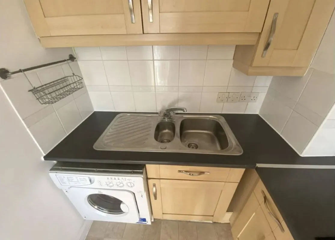 City Gate House, 399-425 Eastern Avenue, Ilford, Essex, IG2 6LQ - Online Auctions