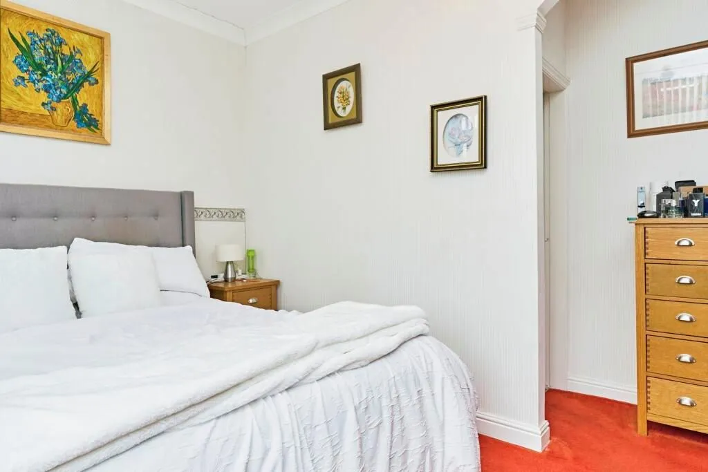 Darlaston, Wednesbury, West Midlands, WS10 8TW - Online Properties