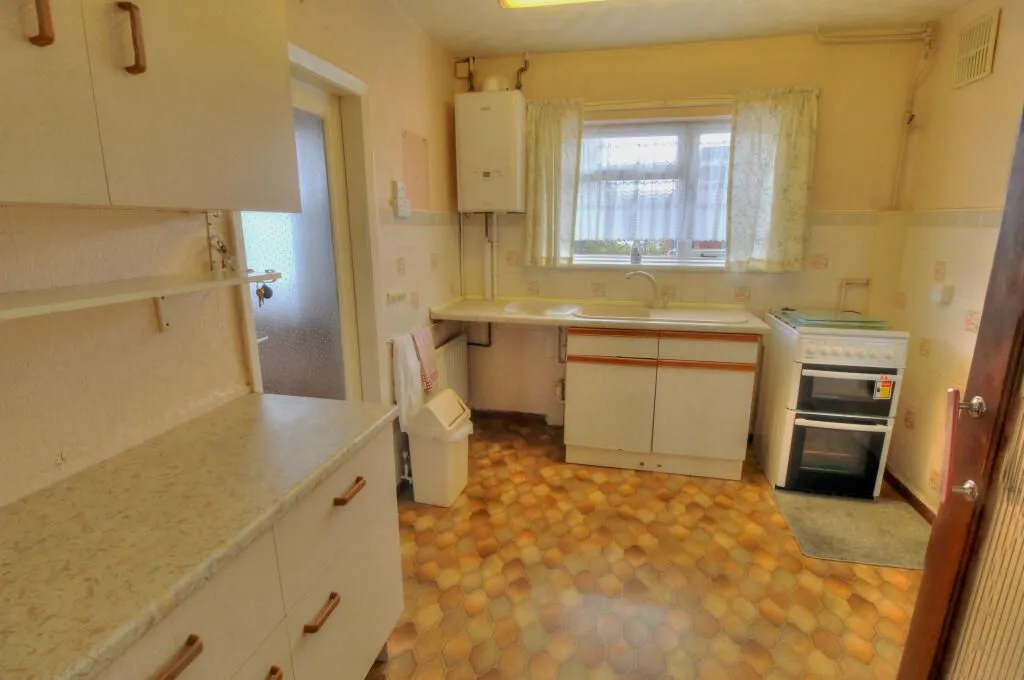Dudley, West Midlands, DY2 0TU - Online Properties