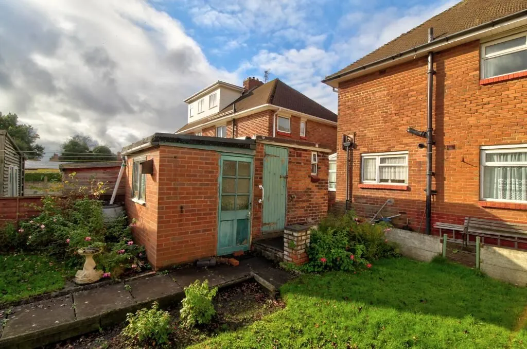 Dudley, West Midlands, DY2 0TU - Online Properties