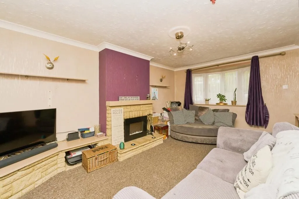 West Drayton, Middlesex, UB7 7TZ - Online Properties