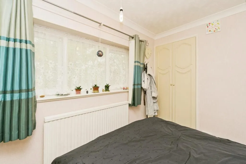West Drayton, Middlesex, UB7 7TZ - Online Properties