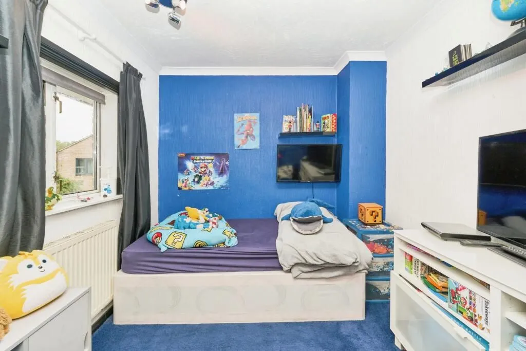 West Drayton, Middlesex, UB7 7TZ - Online Properties