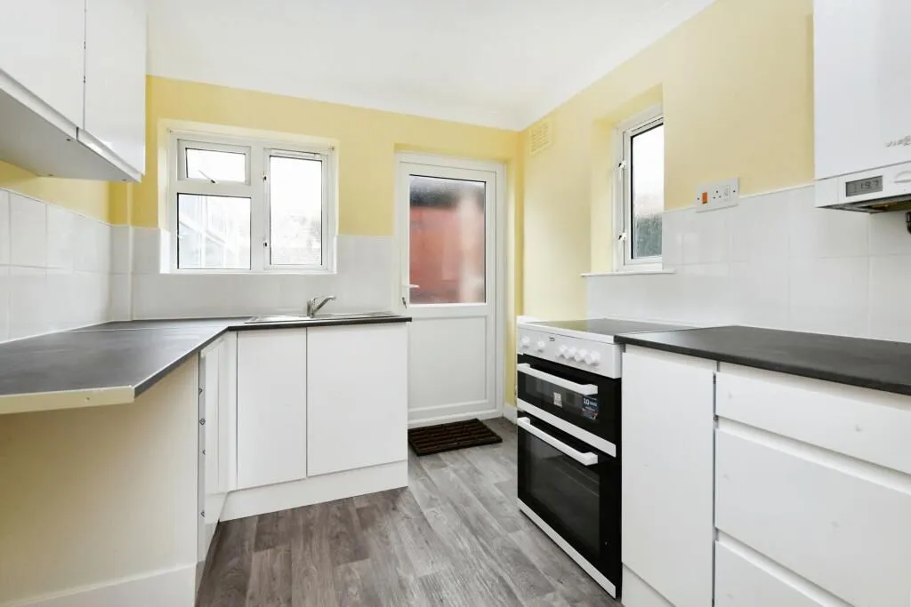 Chelmsford, Essex, CM1 2DR - Online Auctions