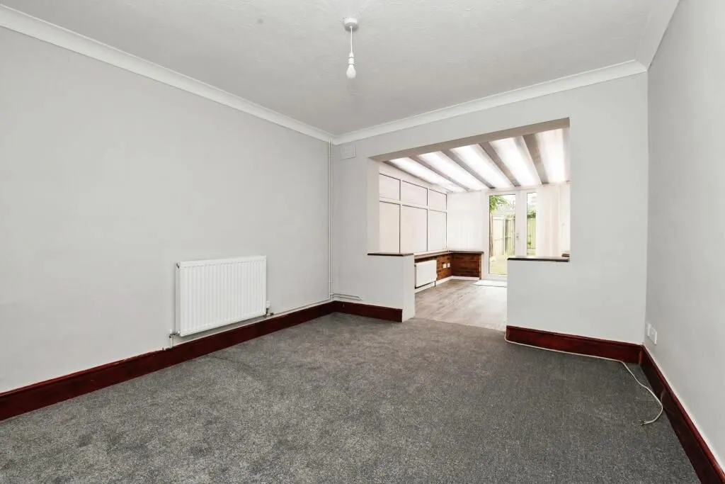 Chelmsford, Essex, CM1 2DR - Online Auctions