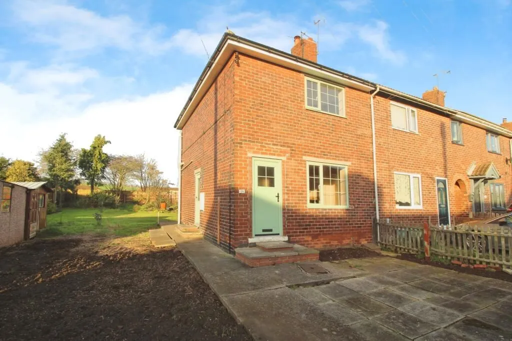 Upton, Pontefract, West Yorkshire, WF9 1JZ - Online Properties