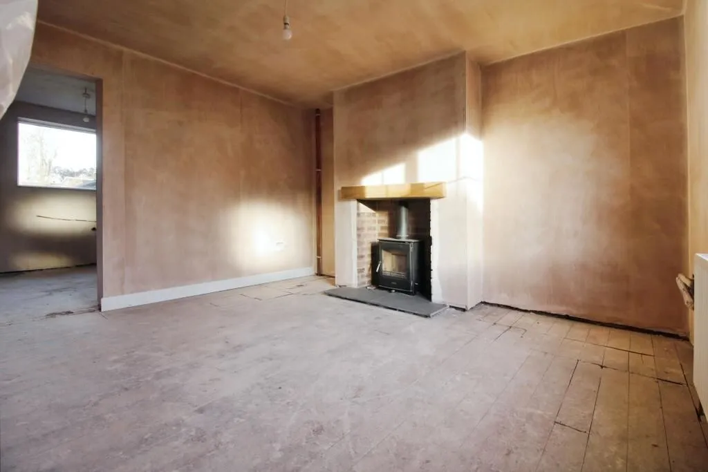 Upton, Pontefract, West Yorkshire, WF9 1JZ - Online Properties