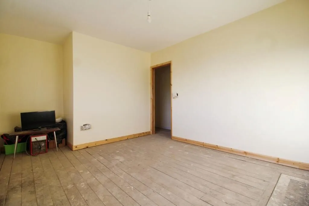 Upton, Pontefract, West Yorkshire, WF9 1JZ - Online Properties
