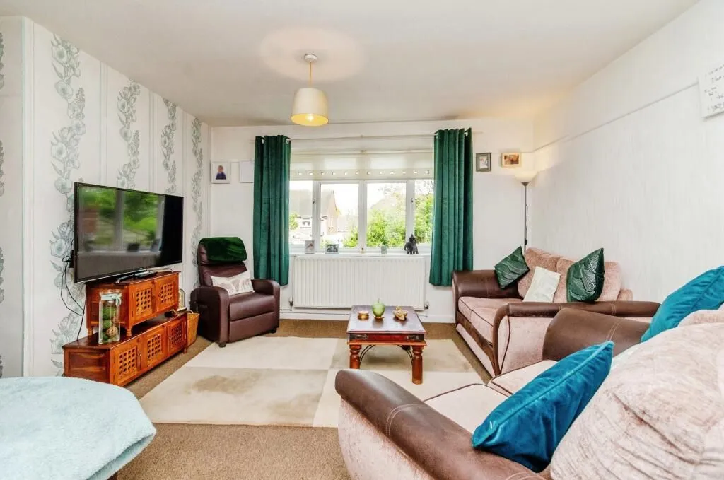 Wolverhampton, West Midlands, WV10 8NW - Online Auctions