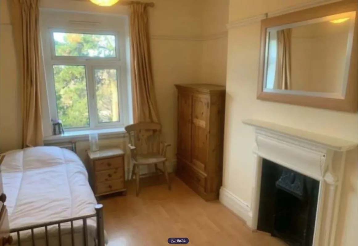 Derby, Derbyshire, DE23 6AF - Online Auctions