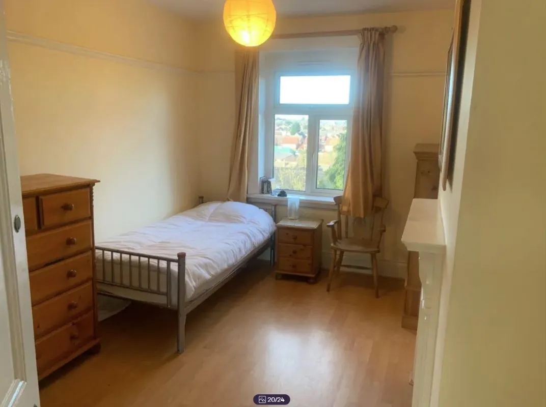 Derby, Derbyshire, DE23 6AF - Online Auctions