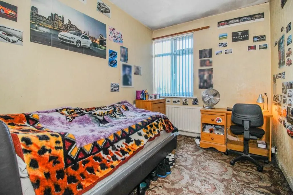 Coventry, West Midlands, CV6 7GW - Online Auctions