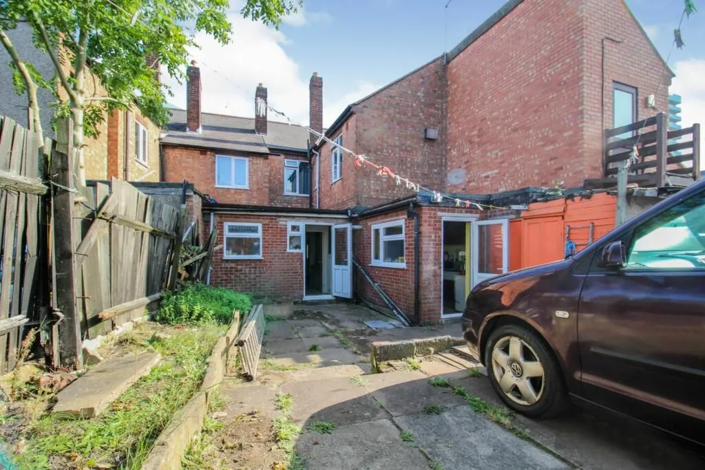 Coventry, West Midlands, CV6 7GW - Online Auctions