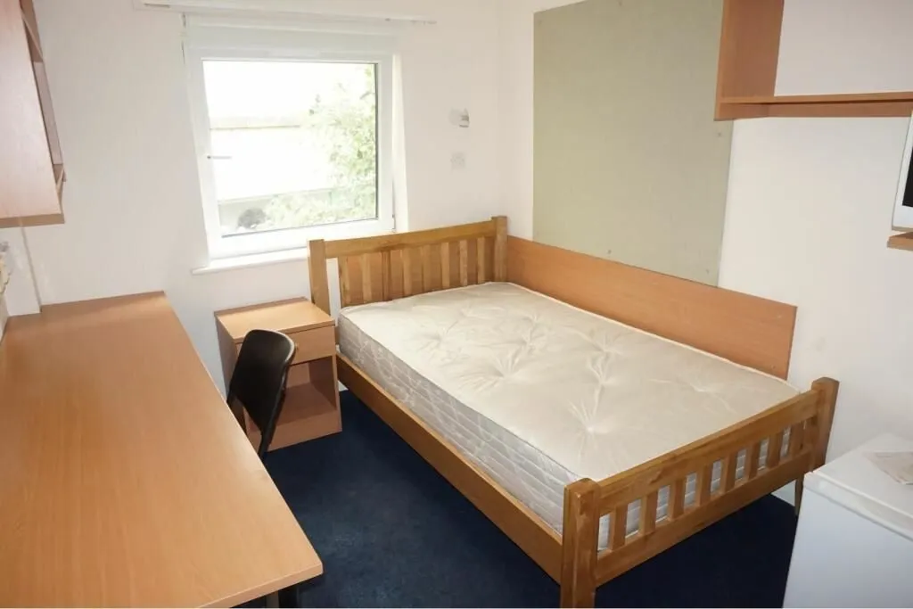 Block B, 58 Woodgate, Loughborough, Leicestershire, LE11 2QD - Online Auctions
