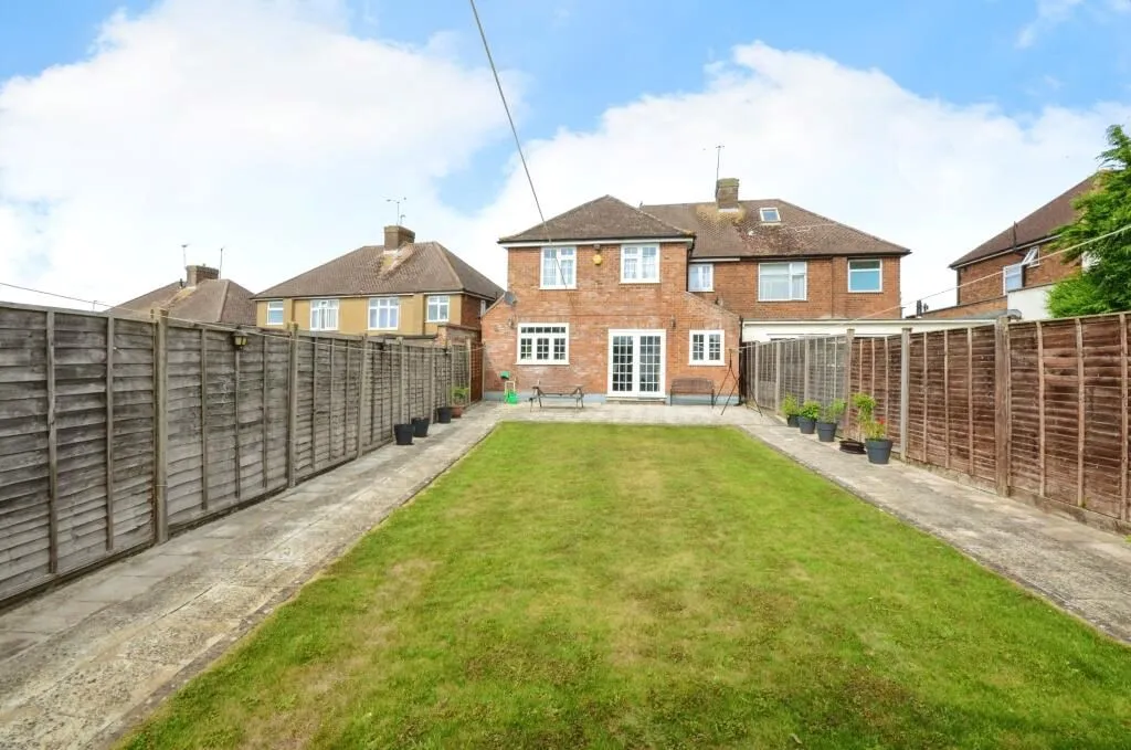 Bushey, Hertfordshire, WD23 2AJ - Online Auctions