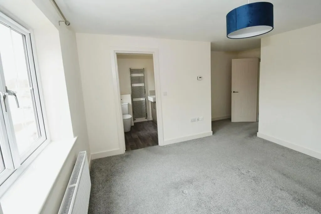 Louth, Lincolnshire, LN11 8FN - Online Auctions