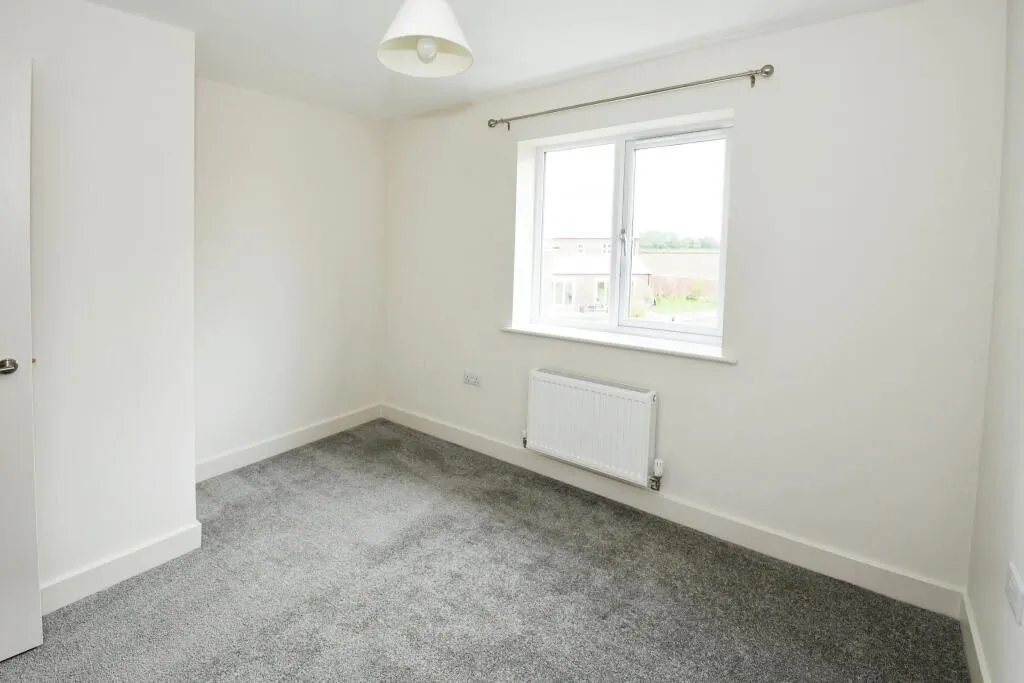 Louth, Lincolnshire, LN11 8FN - Online Auctions