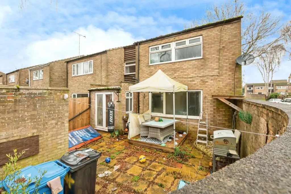 Corby, Northamptonshire, NN18 9JN - Online Properties