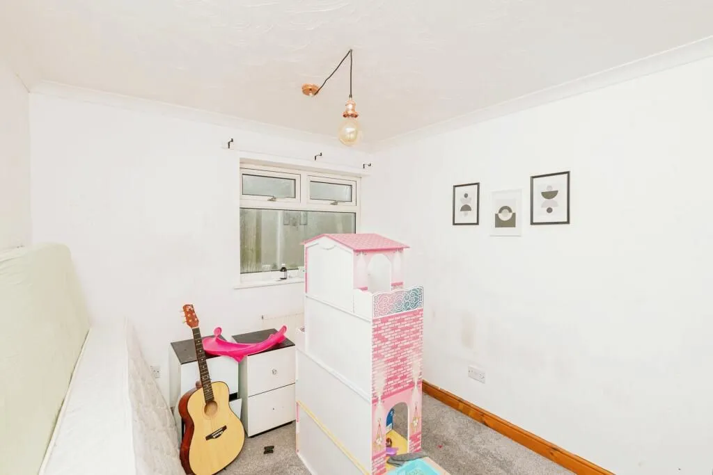 Corby, Northamptonshire, NN18 9JN - Online Properties