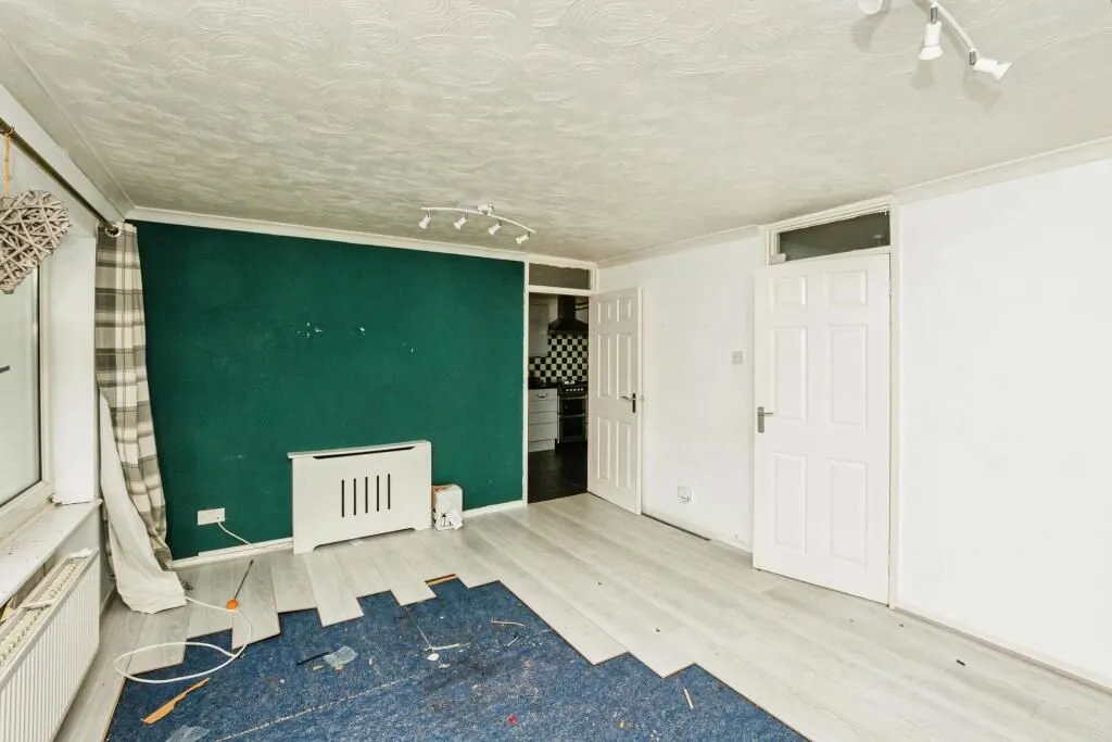 Corby, Northamptonshire, NN18 9JN - Online Properties