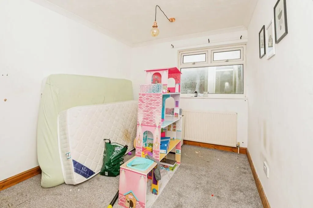 Corby, Northamptonshire, NN18 9JN - Online Properties