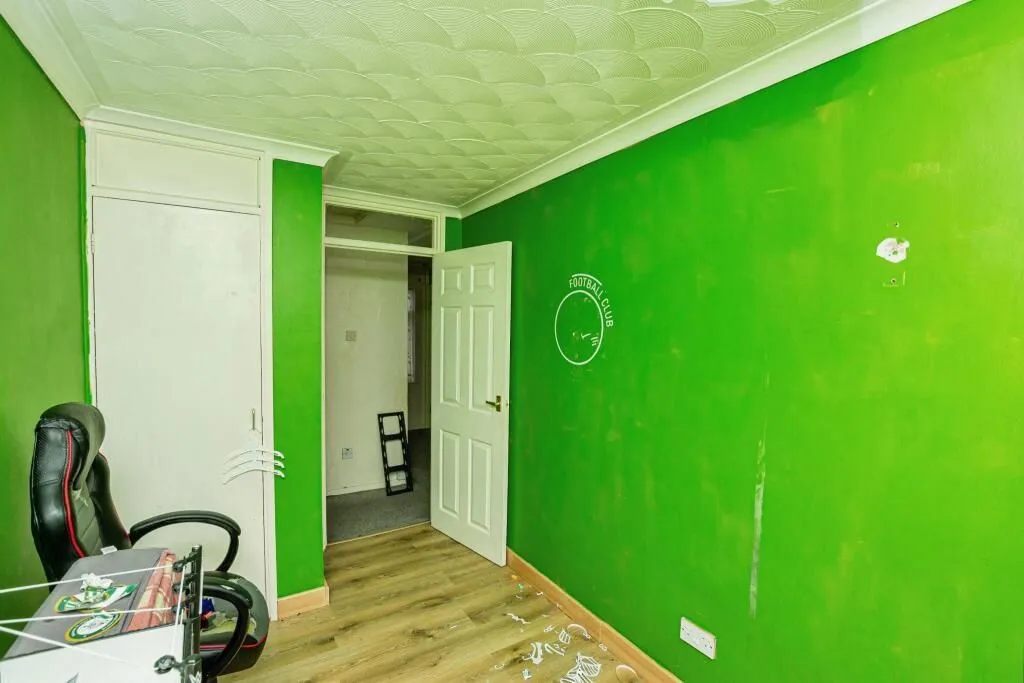 Corby, Northamptonshire, NN18 9JN - Online Properties
