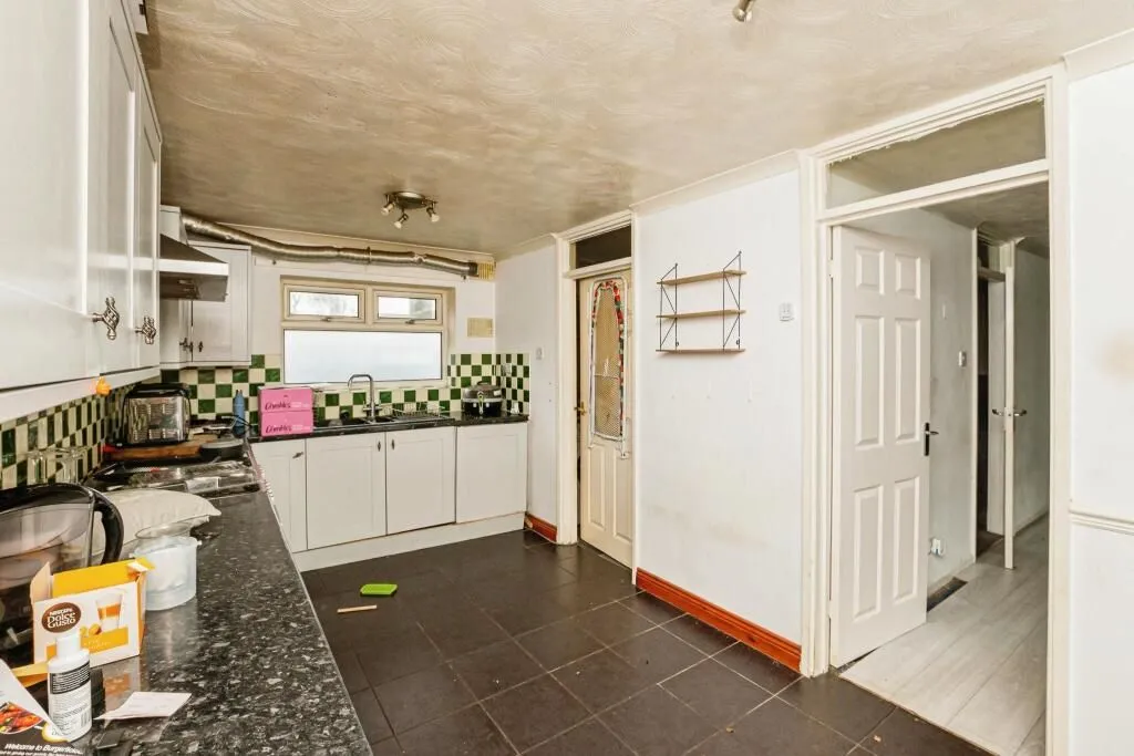 Corby, Northamptonshire, NN18 9JN - Online Properties