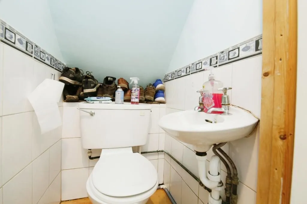 Gainford, Darlington, County Durham, DL2 3DE - Online Auctions