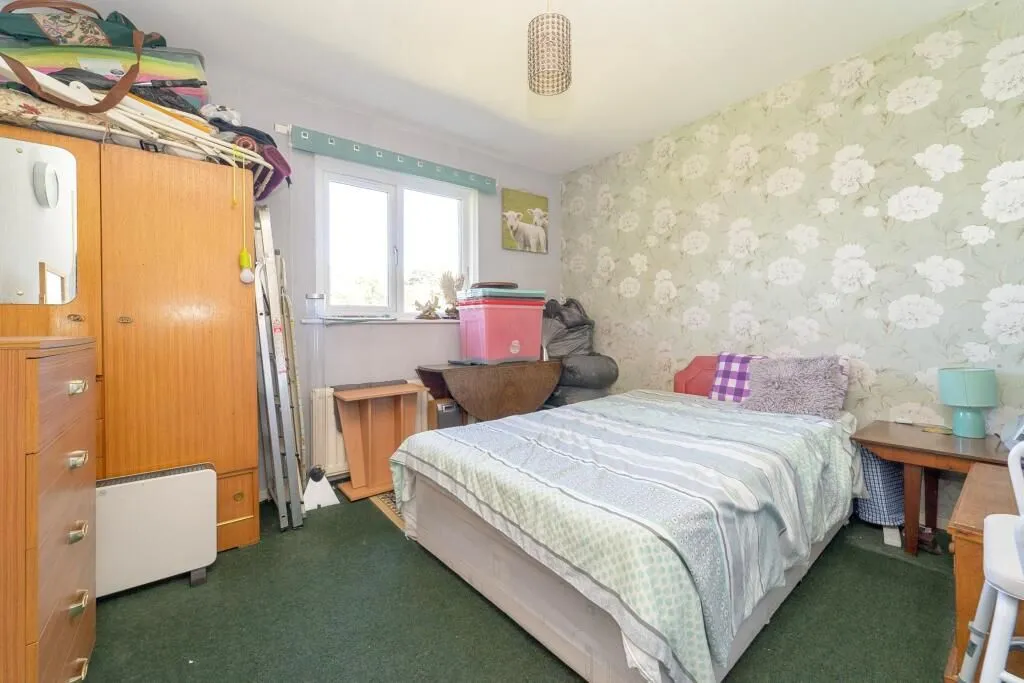 Bacup, Lancashire, OL13 8LB - Online Auctions