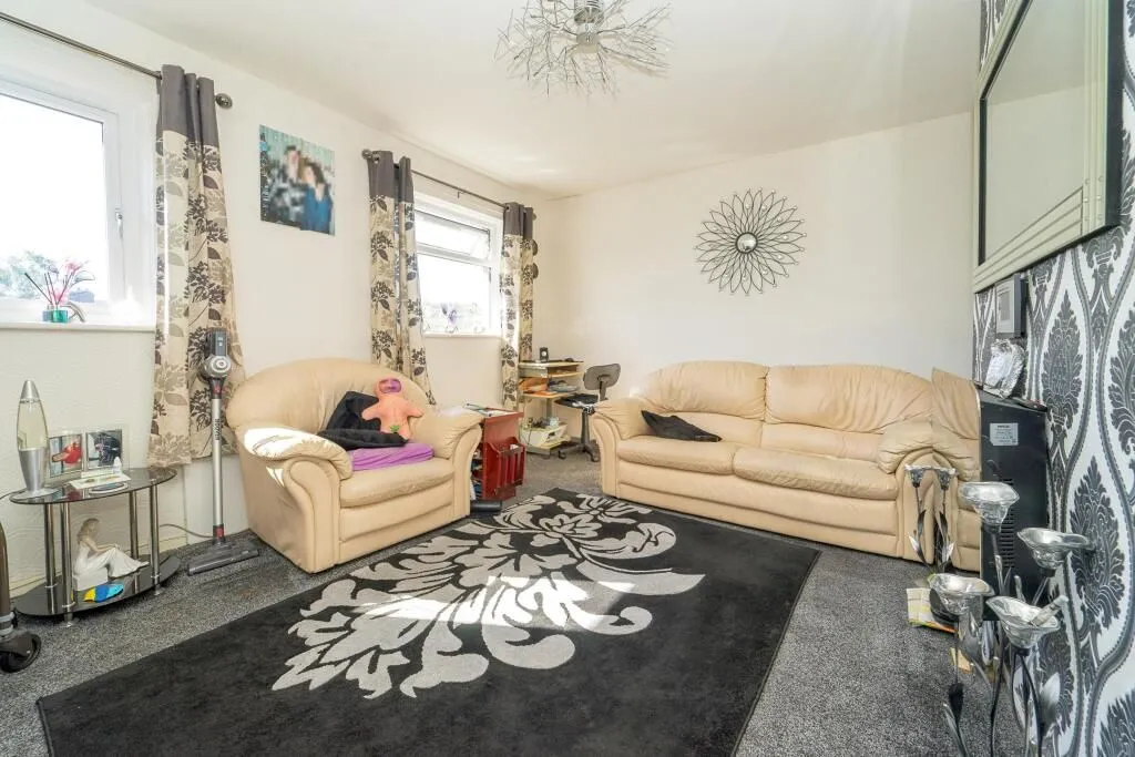 Bacup, Lancashire, OL13 8LB - Online Auctions