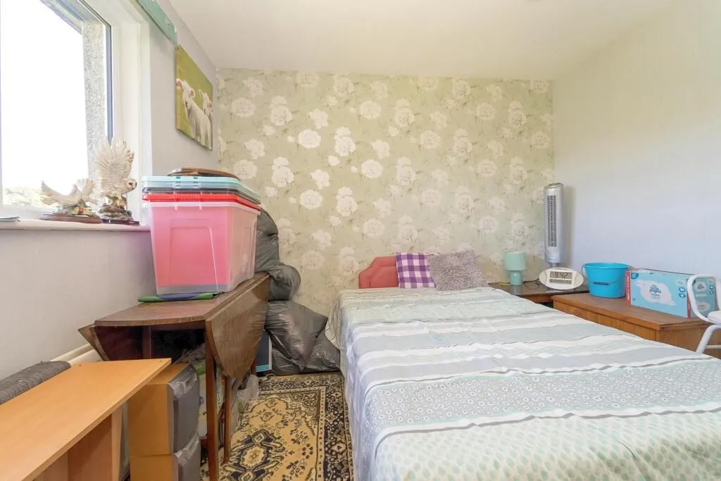 Bacup, Lancashire, OL13 8LB - Online Auctions